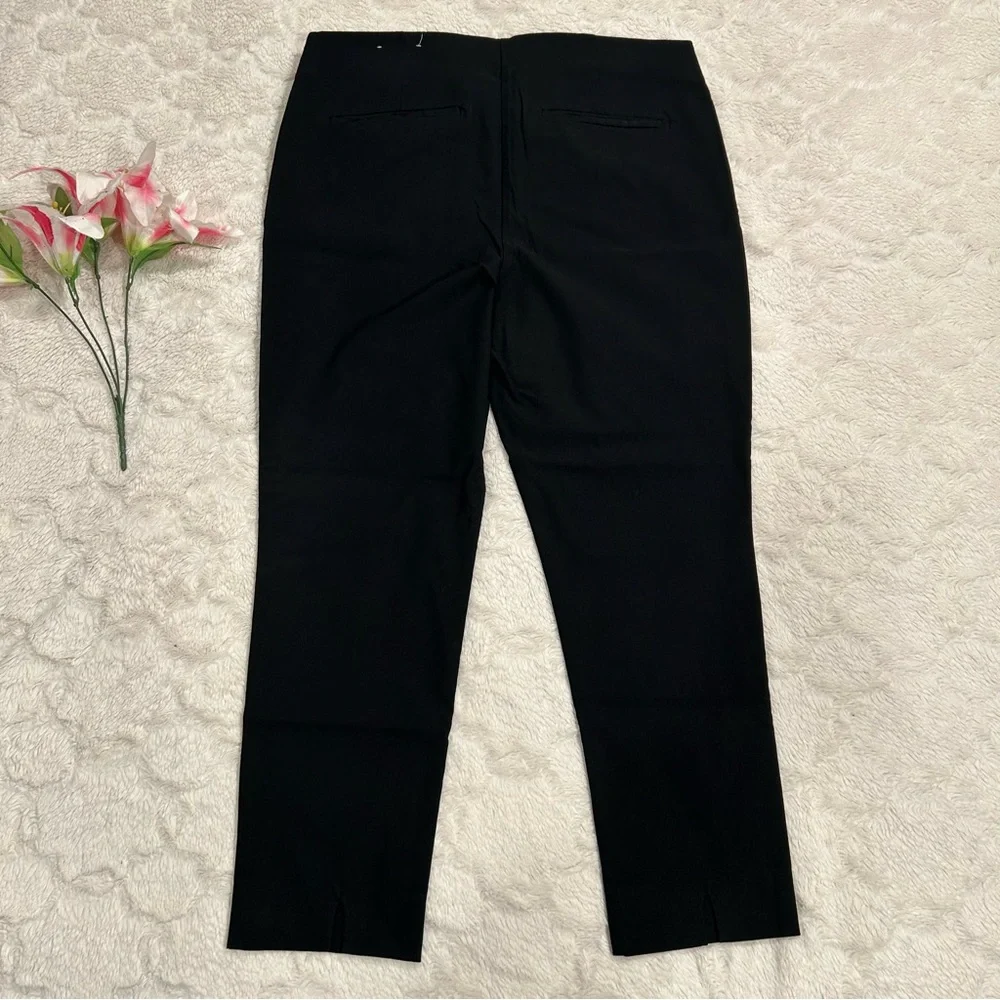 Chico's - Pull Ons - Black High Rise Cropped Ankle Pants 3R/16R - Picture 2 of 11